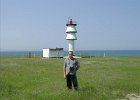 DSC04143  Vlad UR4LJ and lighthouse.